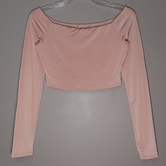 Room Service Tops - S | Room Service | Long Sleeved Crop Top
